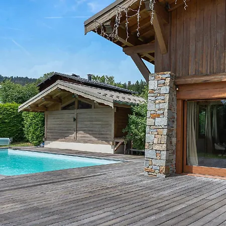De Luxe Avec Piscine Et Espace Jeux, Proche Centre De - Fr-1-569-140 Chalet Megève