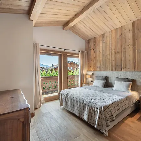 De Luxe Avec Piscine Et Espace Jeux, Proche Centre De - Fr-1-569-140 Chalet Megeve